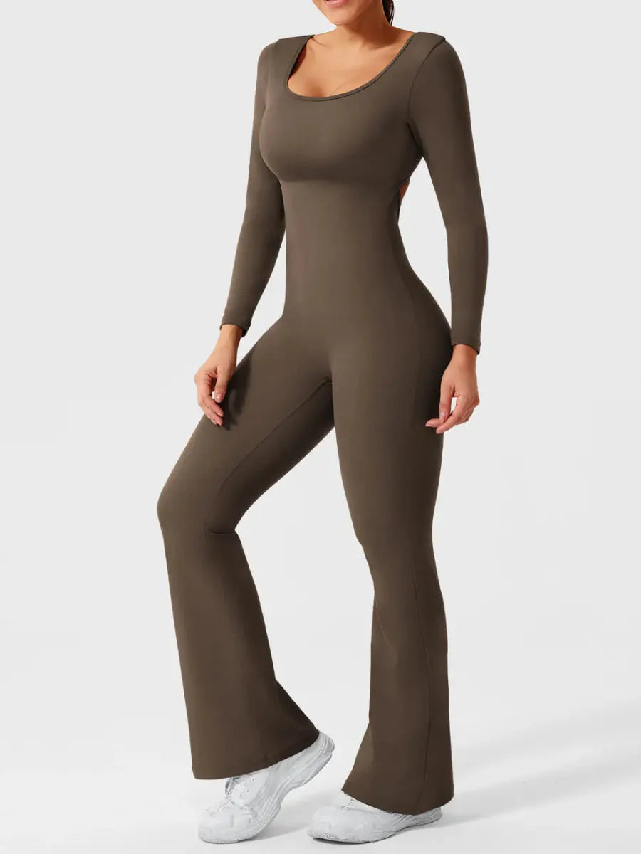 ELVIA™ Jumpsuit med lange ærmer og udsvungne ben – LEVEFIT