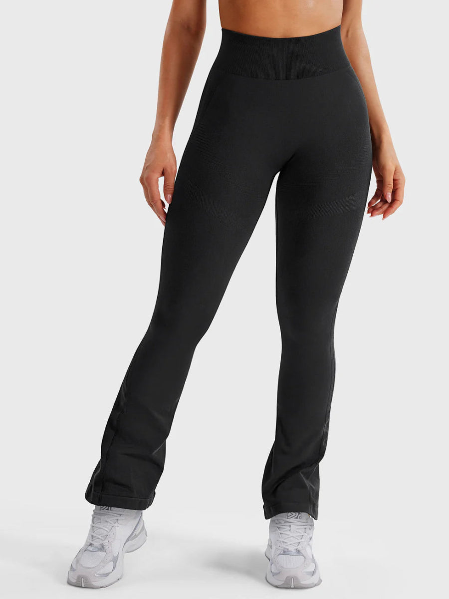 Flow® Mini Flare Leggings – Schwarz (26") - LEVEFIT