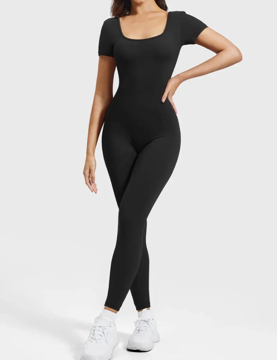 LÍVIA™ Softline Open - Back Jumpsuit - LEVEFIT