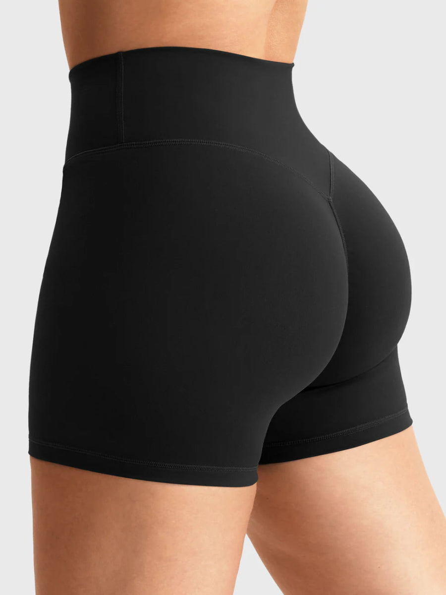 NOVA™ Softline Sculpt Scrunch Shorts – 4.5” - LEVEFIT