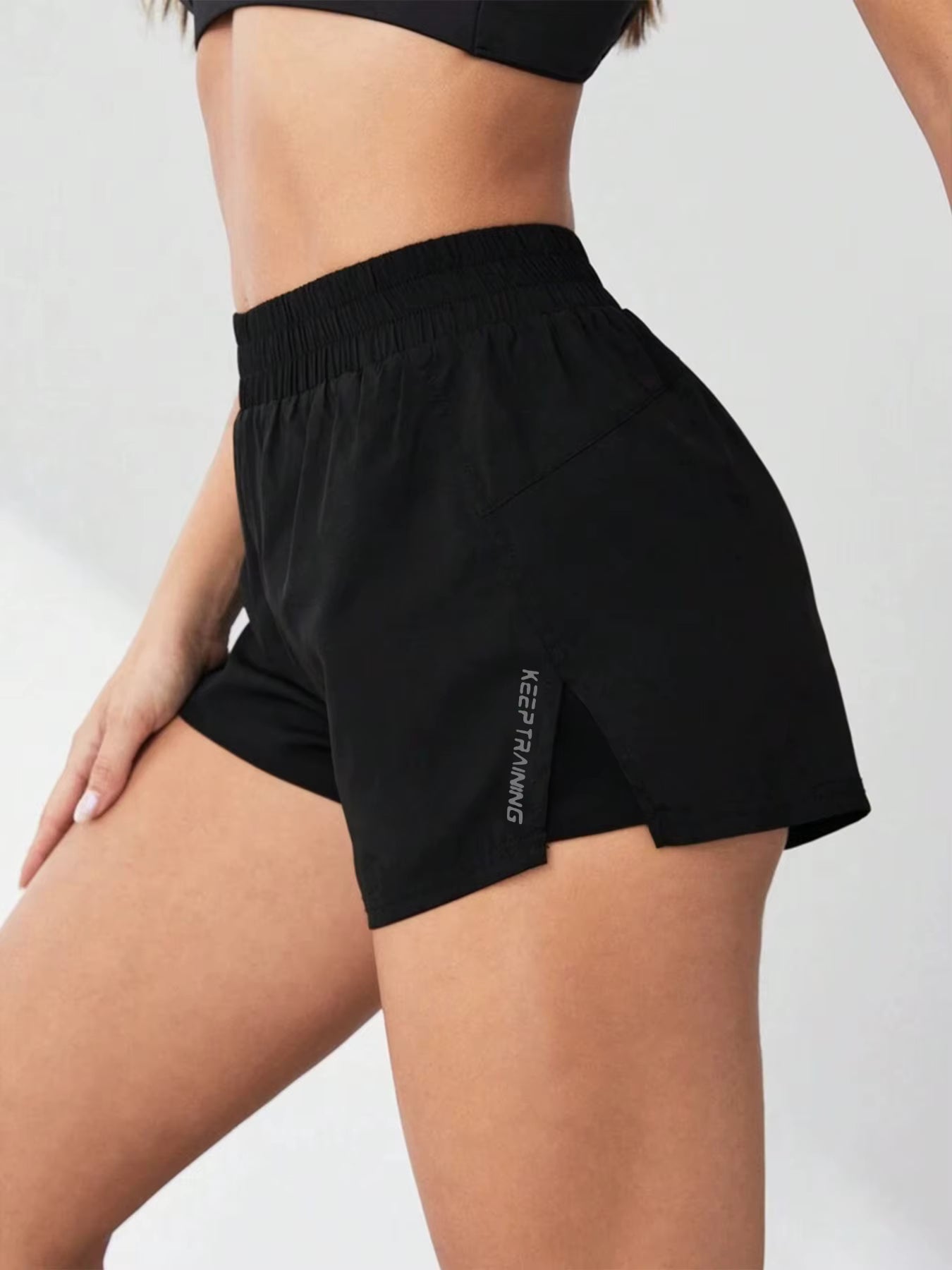 MOTIONA™ Flow Shorts