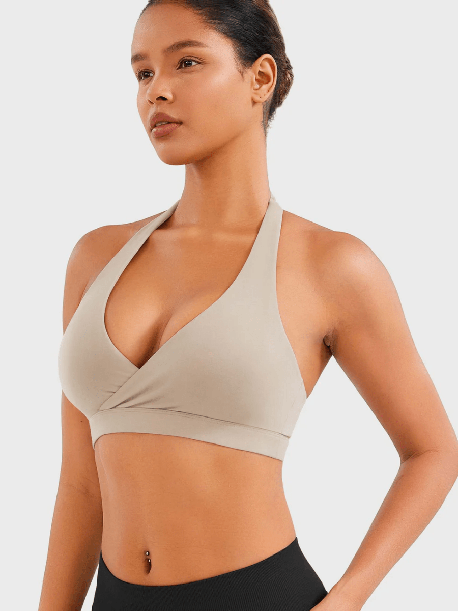 AMÍLIE™ SoftLift Halter Sports Bra - LEVEFIT