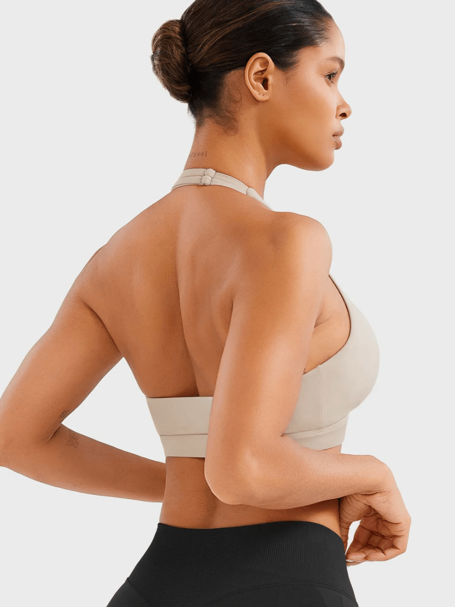 AMÍLIE™ SoftLift Halter Sports Bra - LEVEFIT