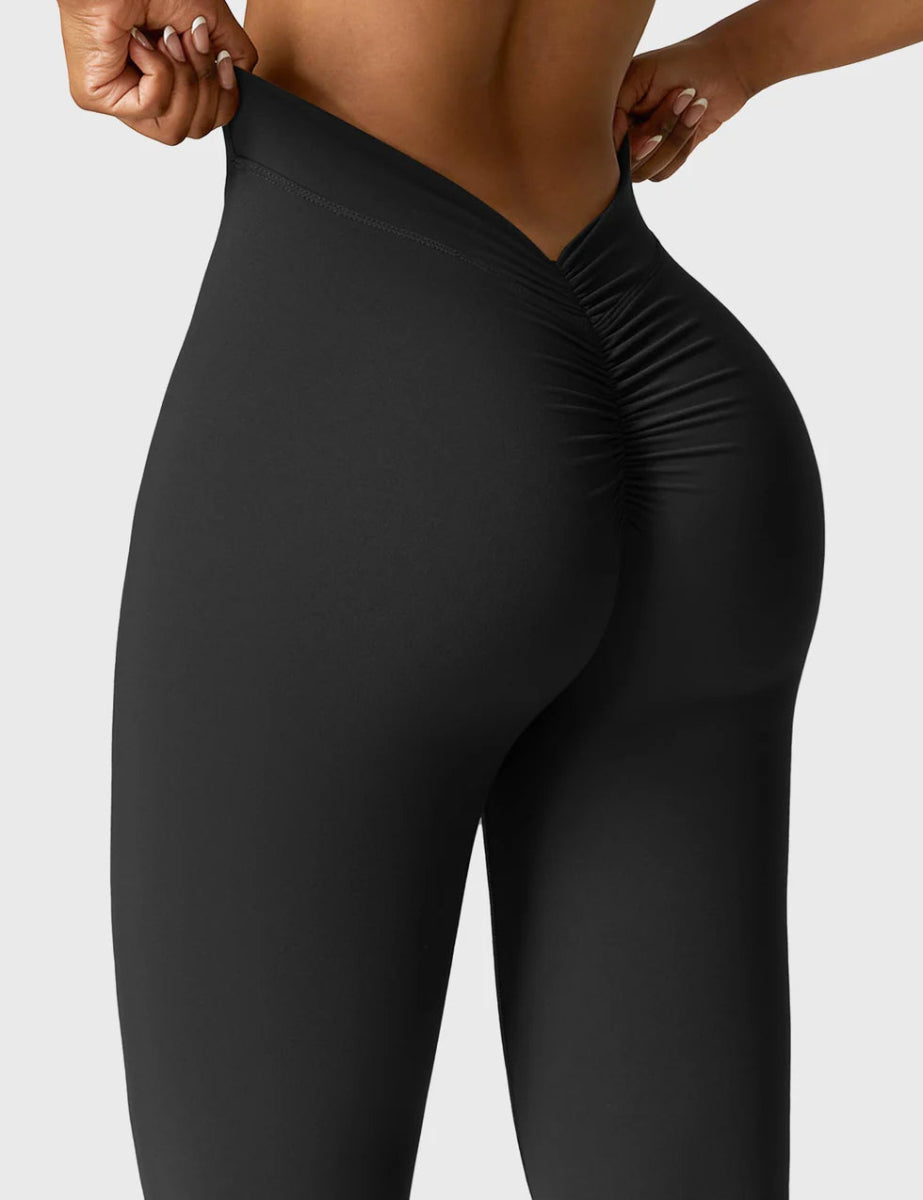 Curve® V - Back Flare Leggings – Tiefschwarz (31,5") - LEVEFIT