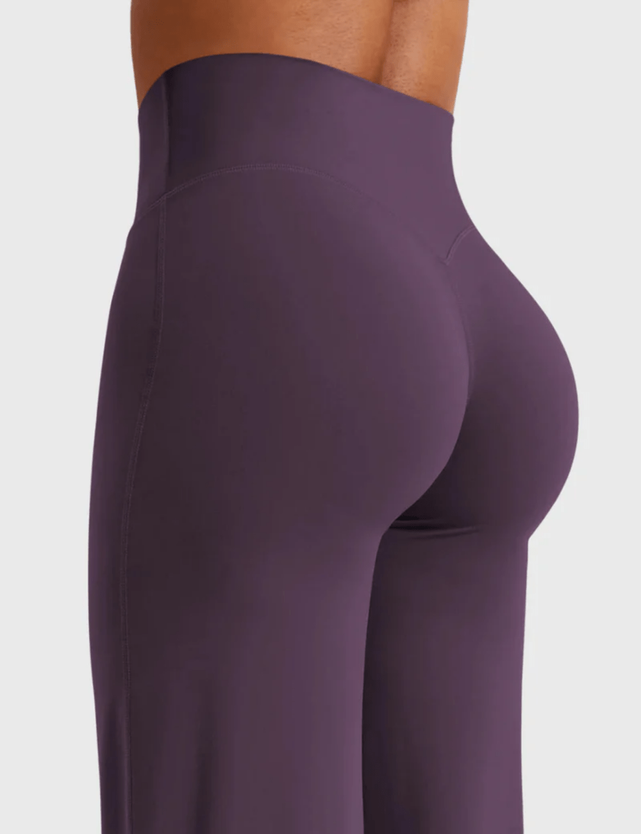 Ease® Straight-Leg Leggings – Dark Eggplant (33") - LEVEFIT