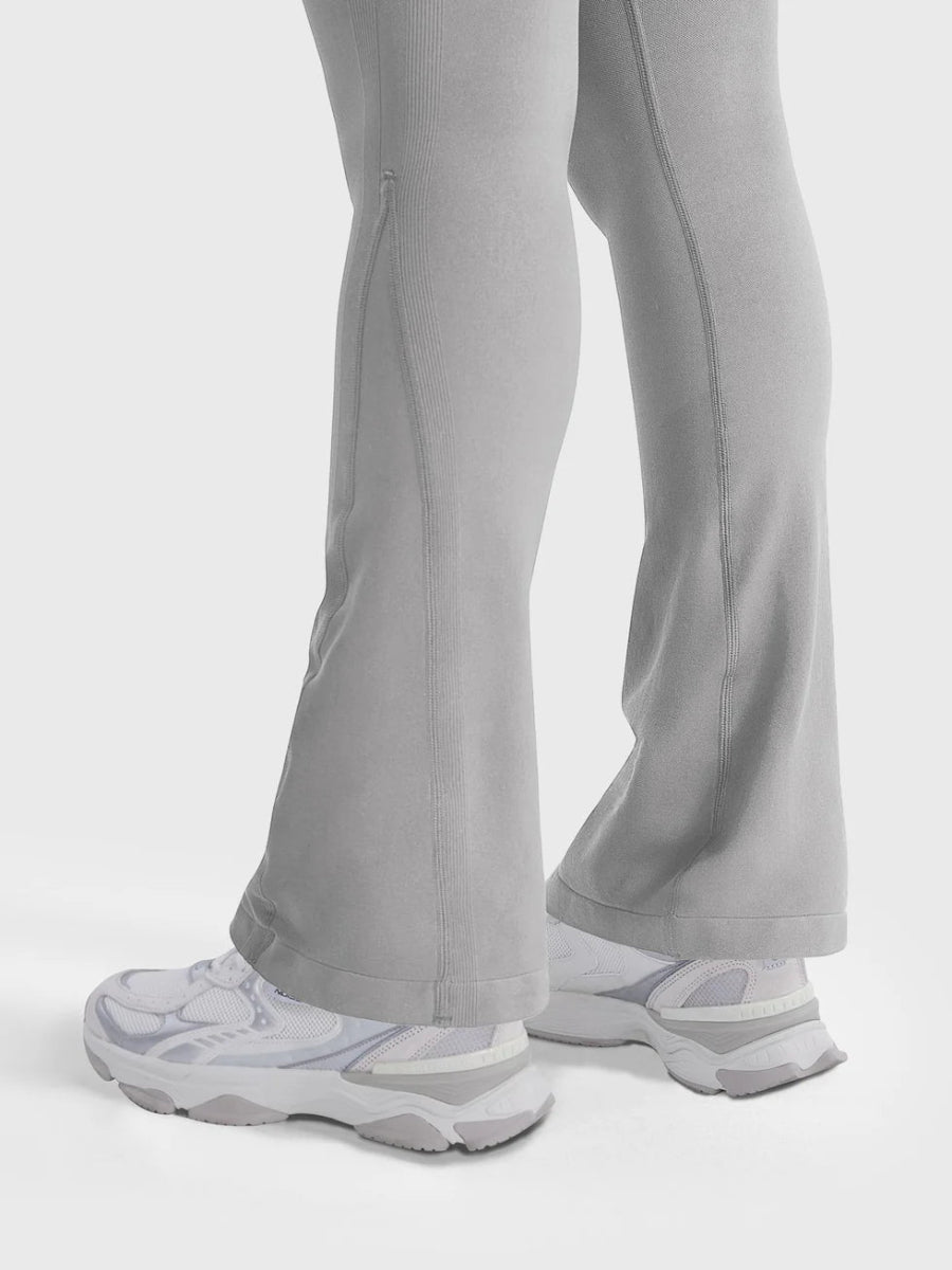 Flow® Mini Flare Leggings – Hellgrau (28") - LEVEFIT