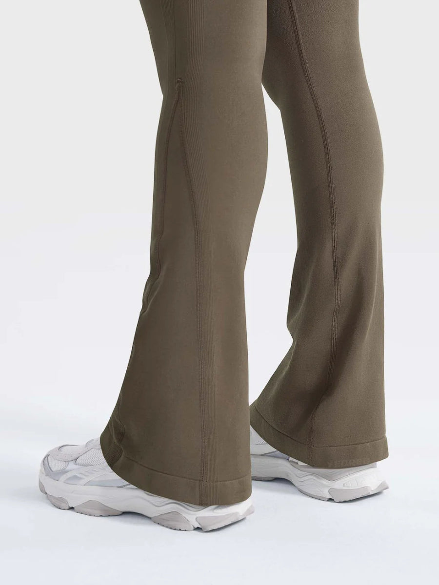 Flow® Mini Flare Leggings – Taupe (29.5") - LEVEFIT