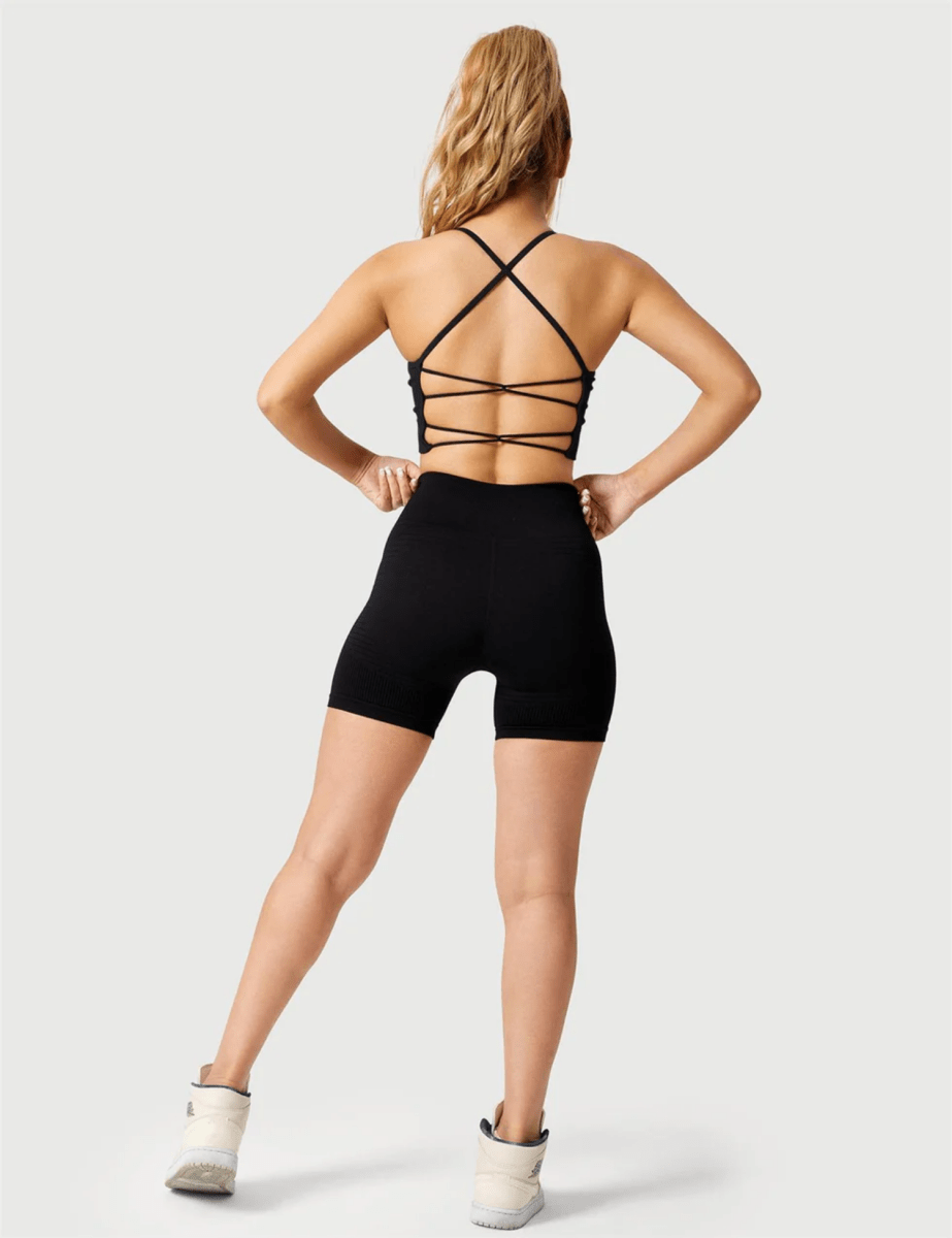 LeveFit™ LUMEA Crossback Top – Schwarz - LEVEFIT